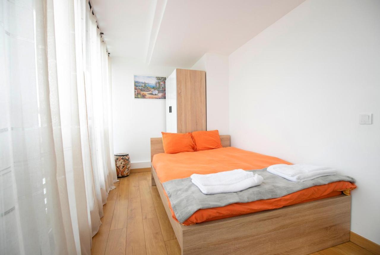 Cozy With Mountain View & Parking Διαμέρισμα Σόφια